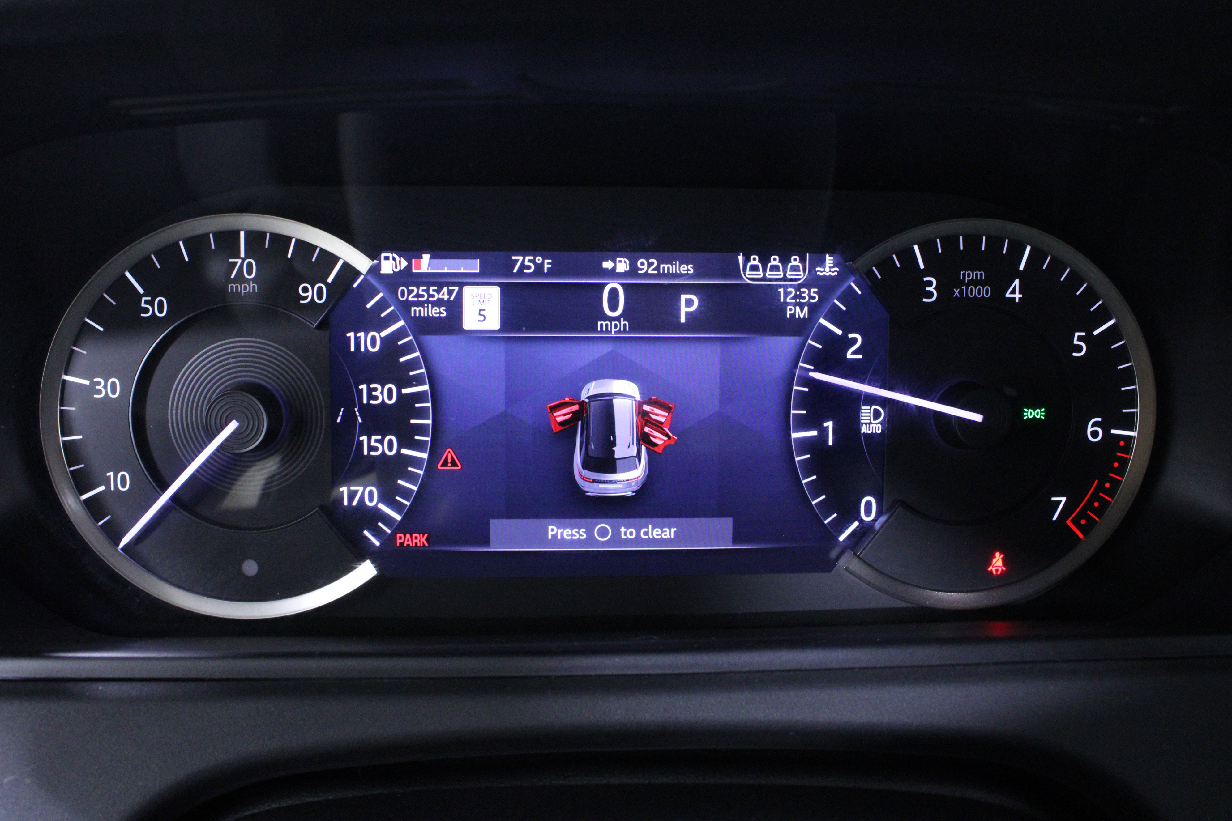 Used 2023 Land Rover Range Rover Velar R-Dynamic S image 24