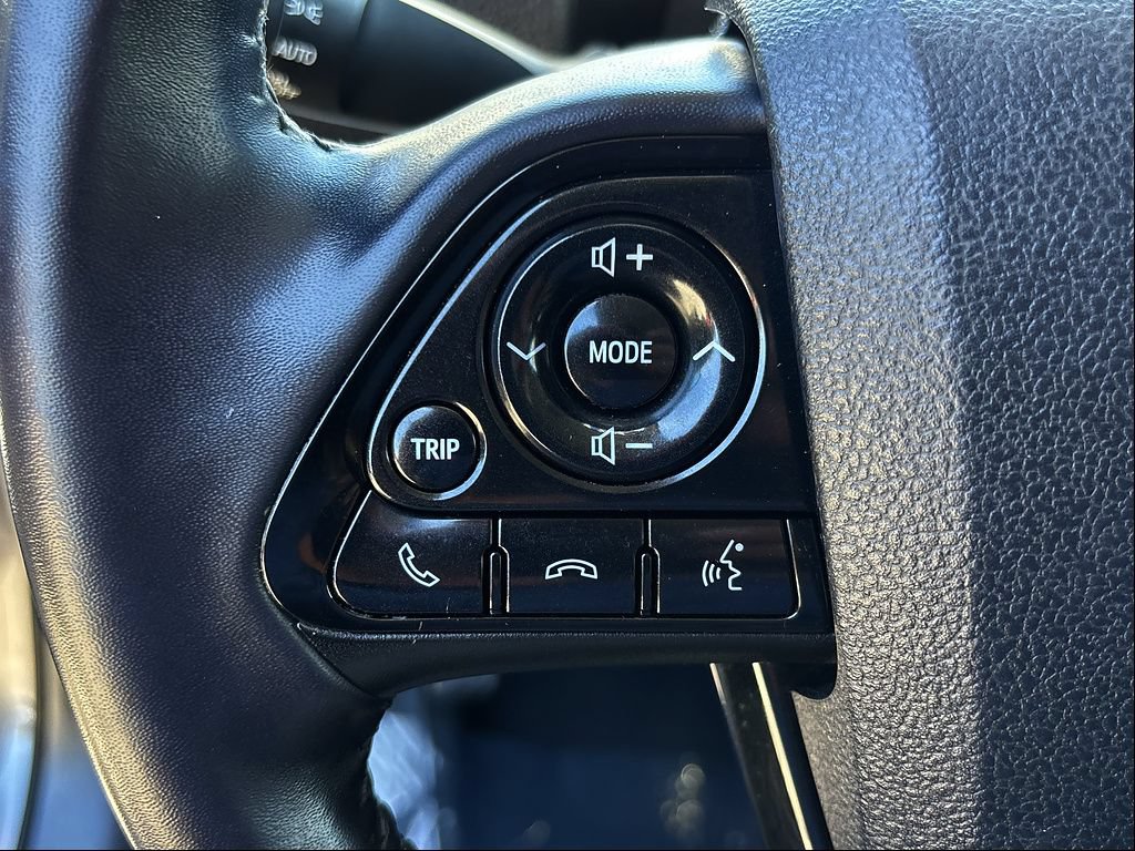 Used 2022 Toyota Prius Prime XLE FWD image 14