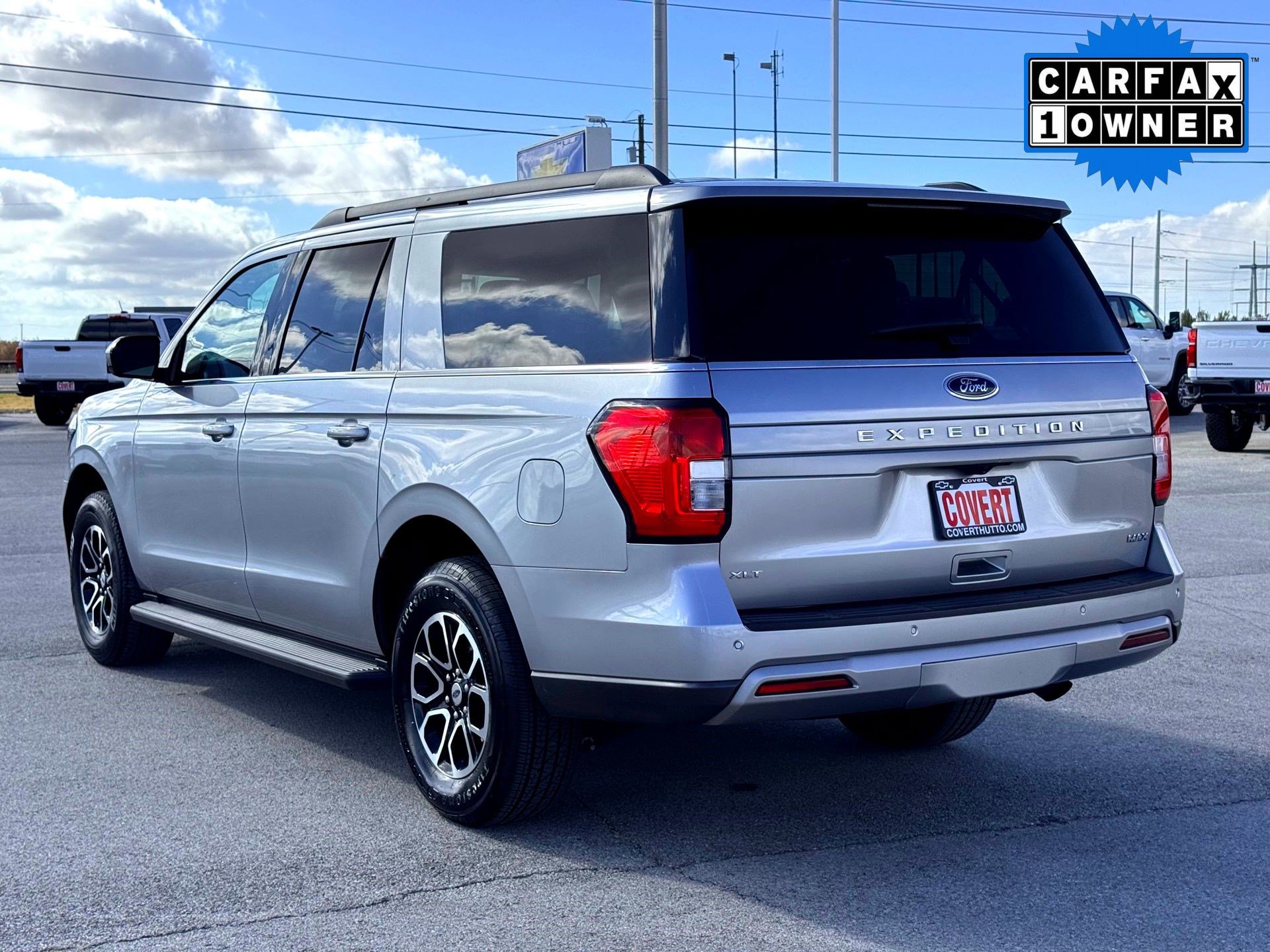 Used 2024 Ford Expedition Max XLT image 9