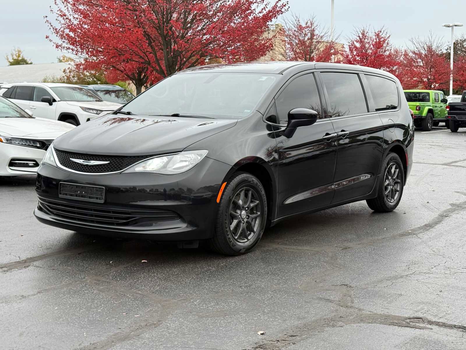 Used 2017 Chrysler Pacifica Touring