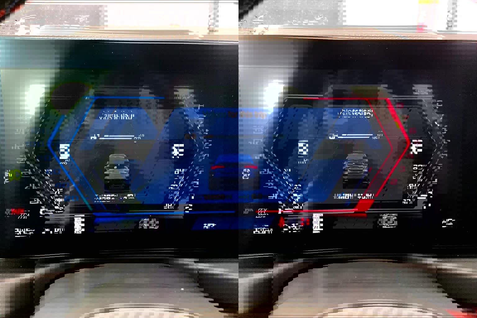 Used 2024 BMW M4 w/ Executive Package image 23