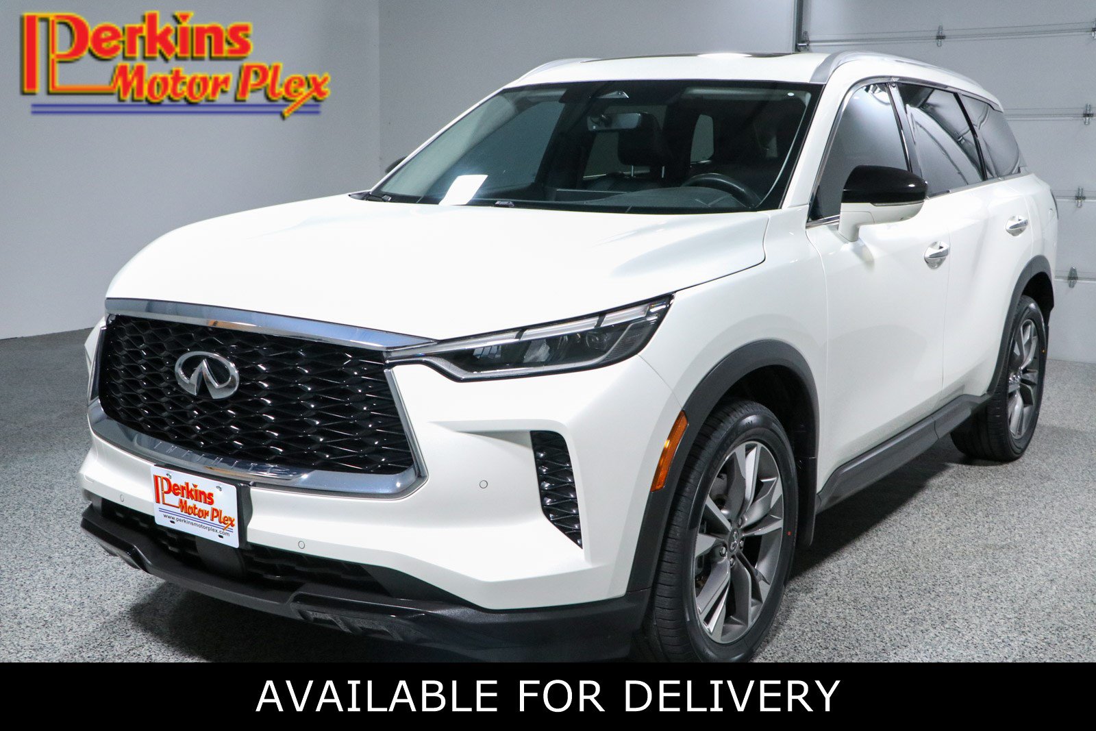 Used 2023 INFINITI QX60 Luxe w/ Cargo Package AWD/4WD image 1