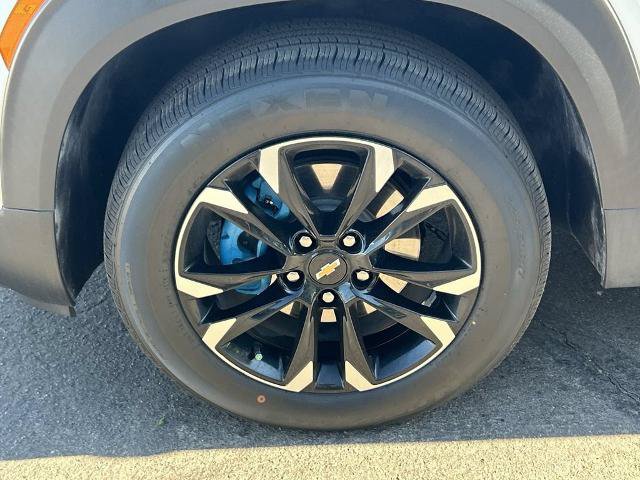 Used 2022 Chevrolet TrailBlazer LT w/ Driver Confidence Package AWD/4WD image 26