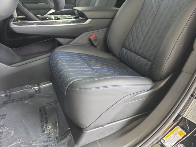 New 2026 Cadillac Escalade IQ Sport 1 w/ LPO, ONYX Package AWD/4WD image 28