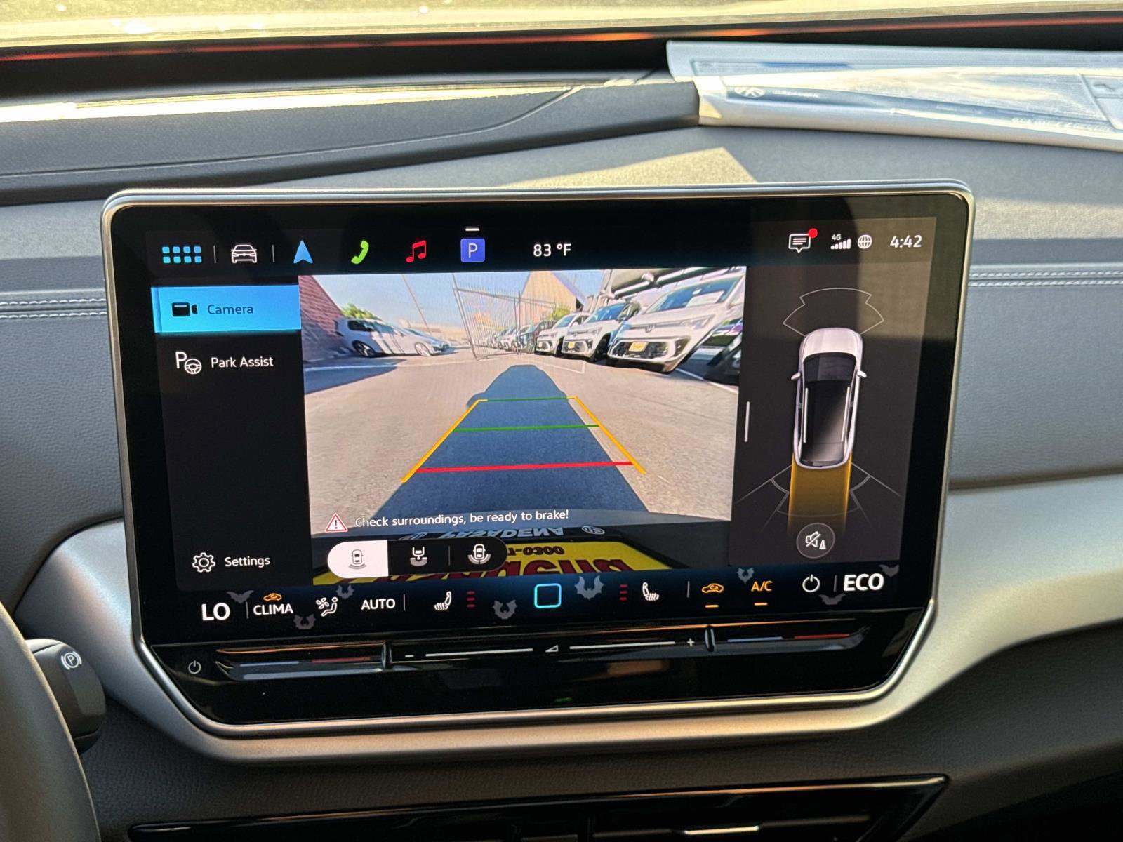 New 2025 Volkswagen ID.4 Pro image 25