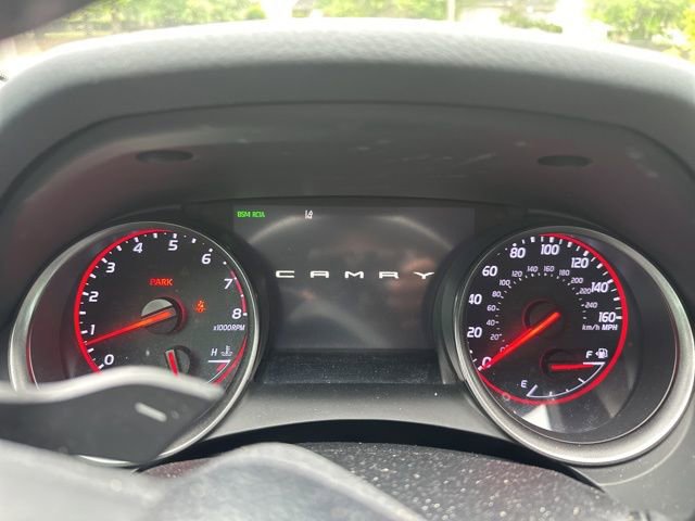 Used 2022 Toyota Camry XSE FWD image 12