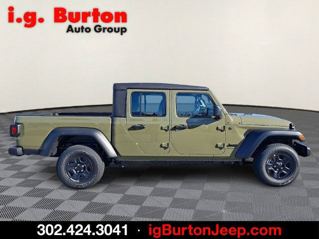 New 2026 Jeep Gladiator Sport AWD/4WD image 5