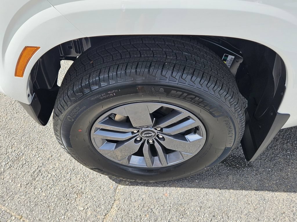 New 2026 Nissan Frontier SV w/ Tow Package AWD/4WD image 17