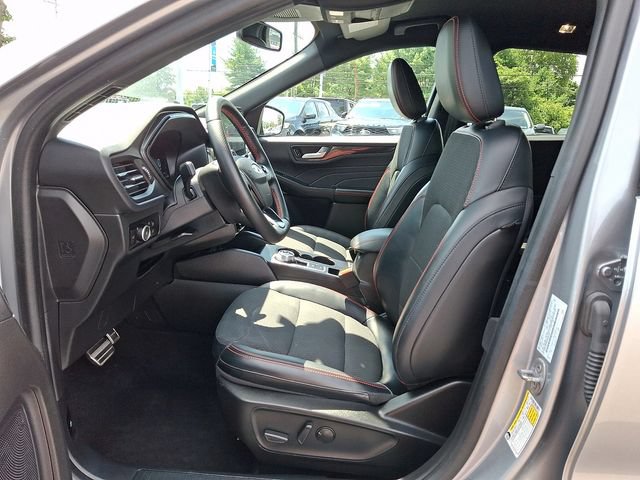 Certified 2023 Ford Escape ST-Line Elite AWD/4WD image 15