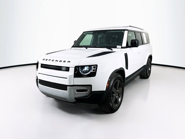Used 2025 Land Rover Defender 130 S image 1