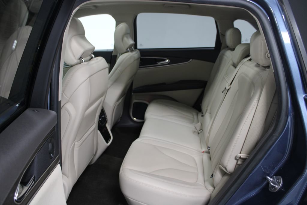 Used 2019 Lincoln Nautilus Reserve FWD image 27