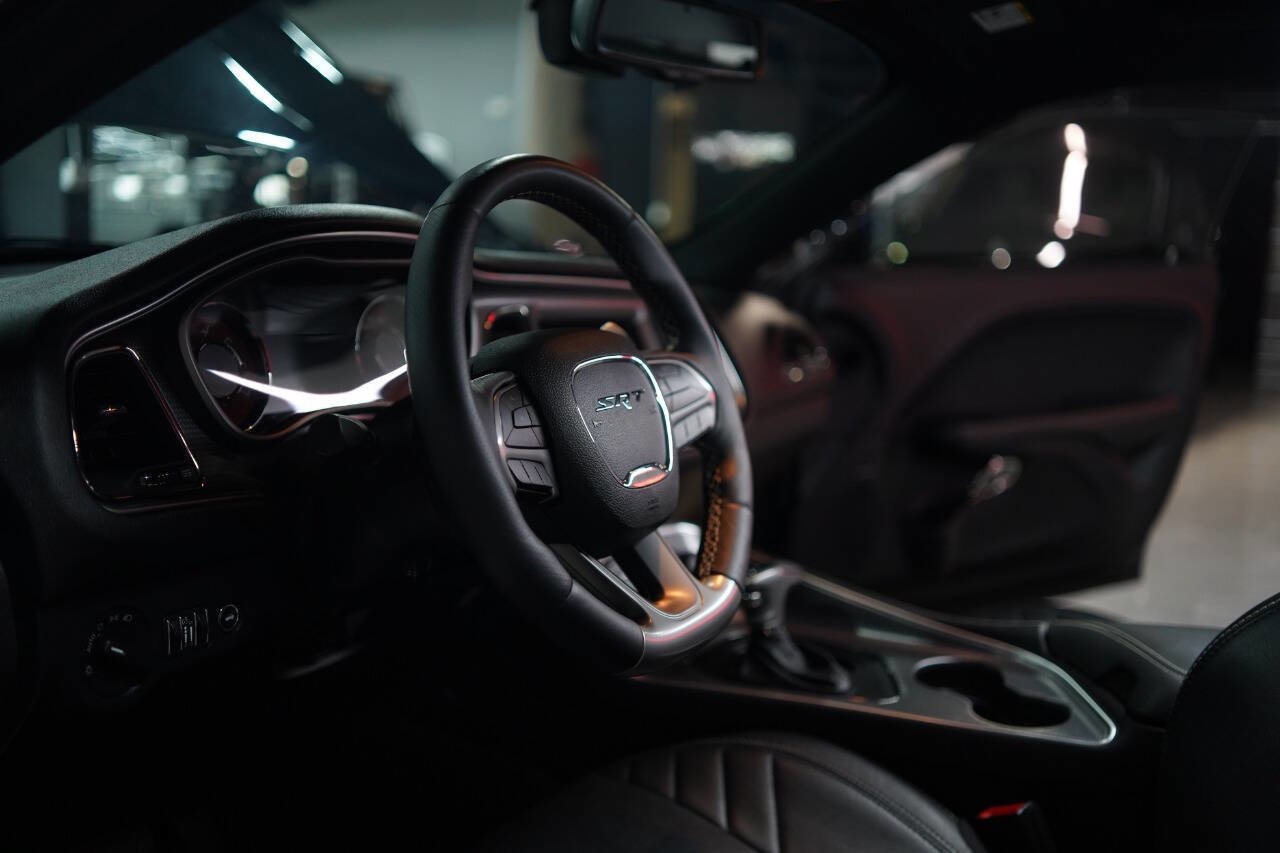 Used 2015 Dodge Challenger SRT Hellcat image 66