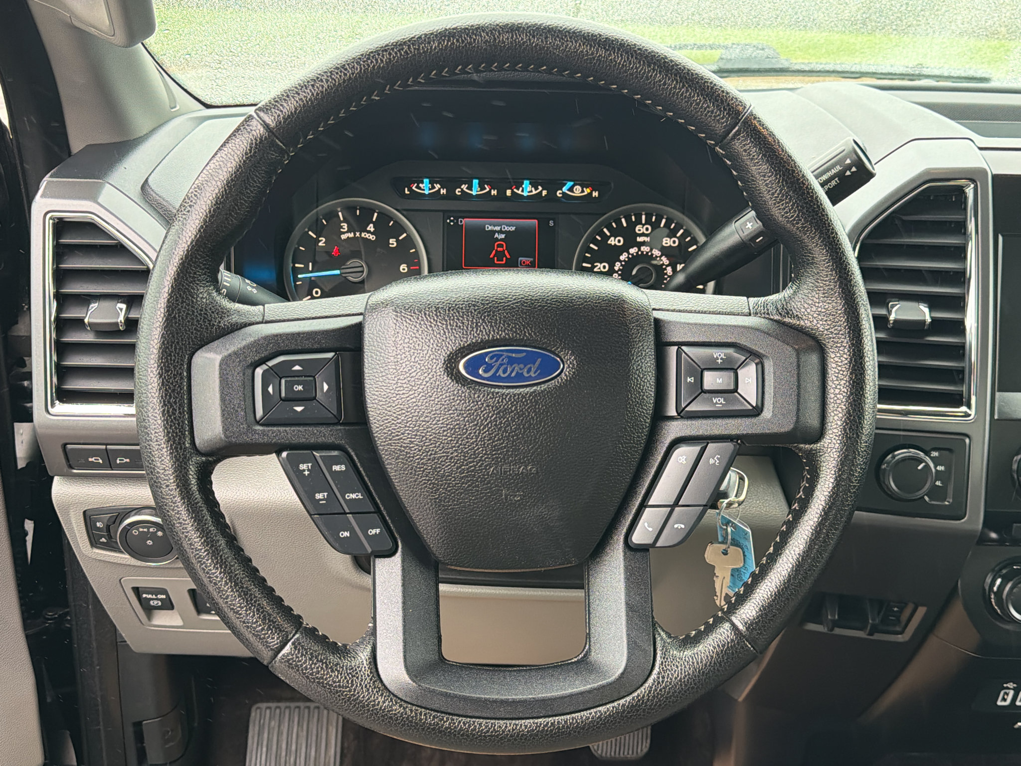 Used 2016 Ford F150 XLT w/ Equipment Group 301A Mid AWD/4WD image 28