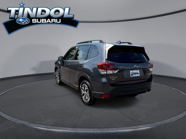 Used 2020 Subaru Forester Premium AWD/4WD image 6