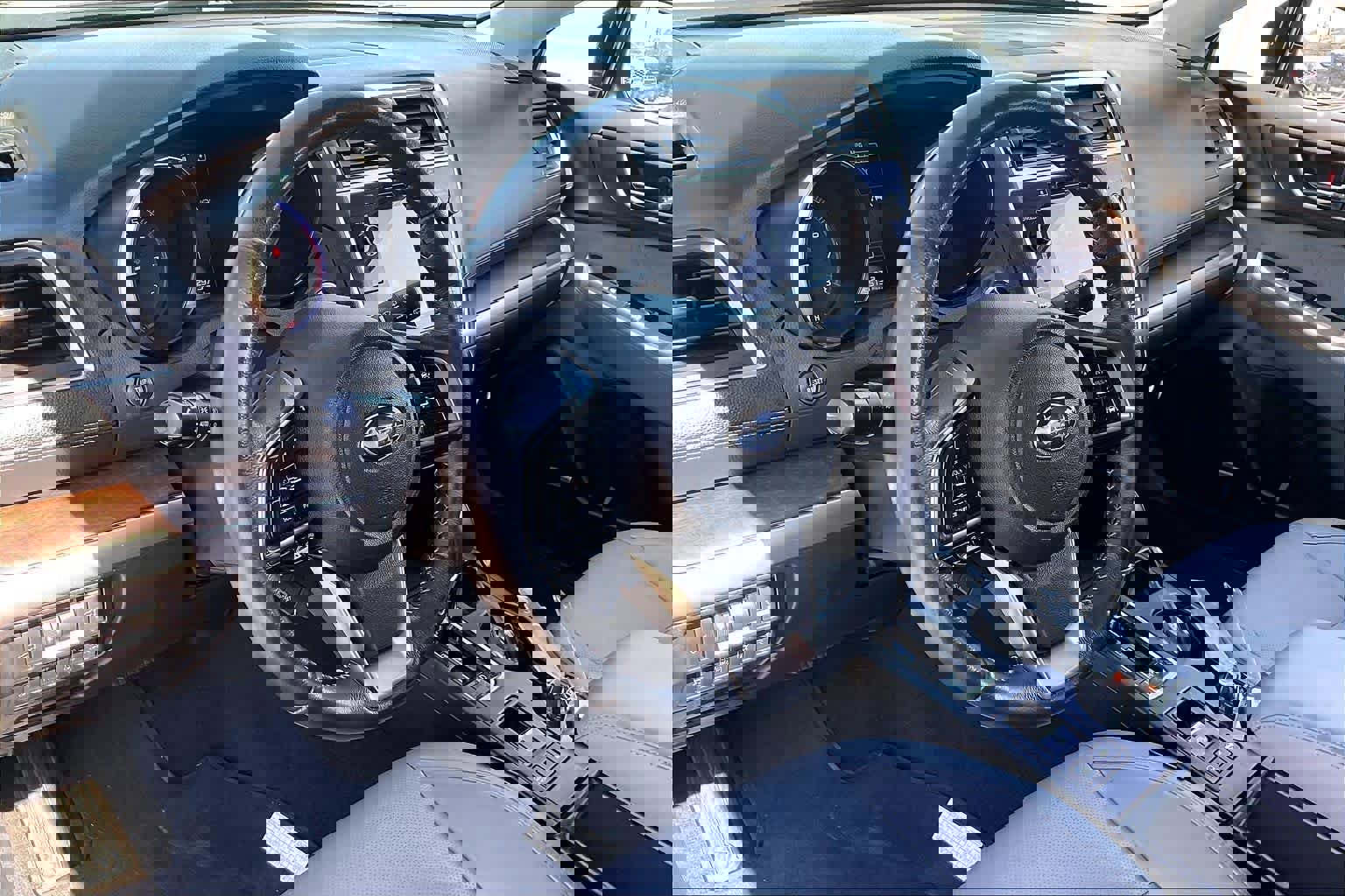 Used 2019 Subaru Outback 2.5i Limited w/ Popular Package #2 image 16