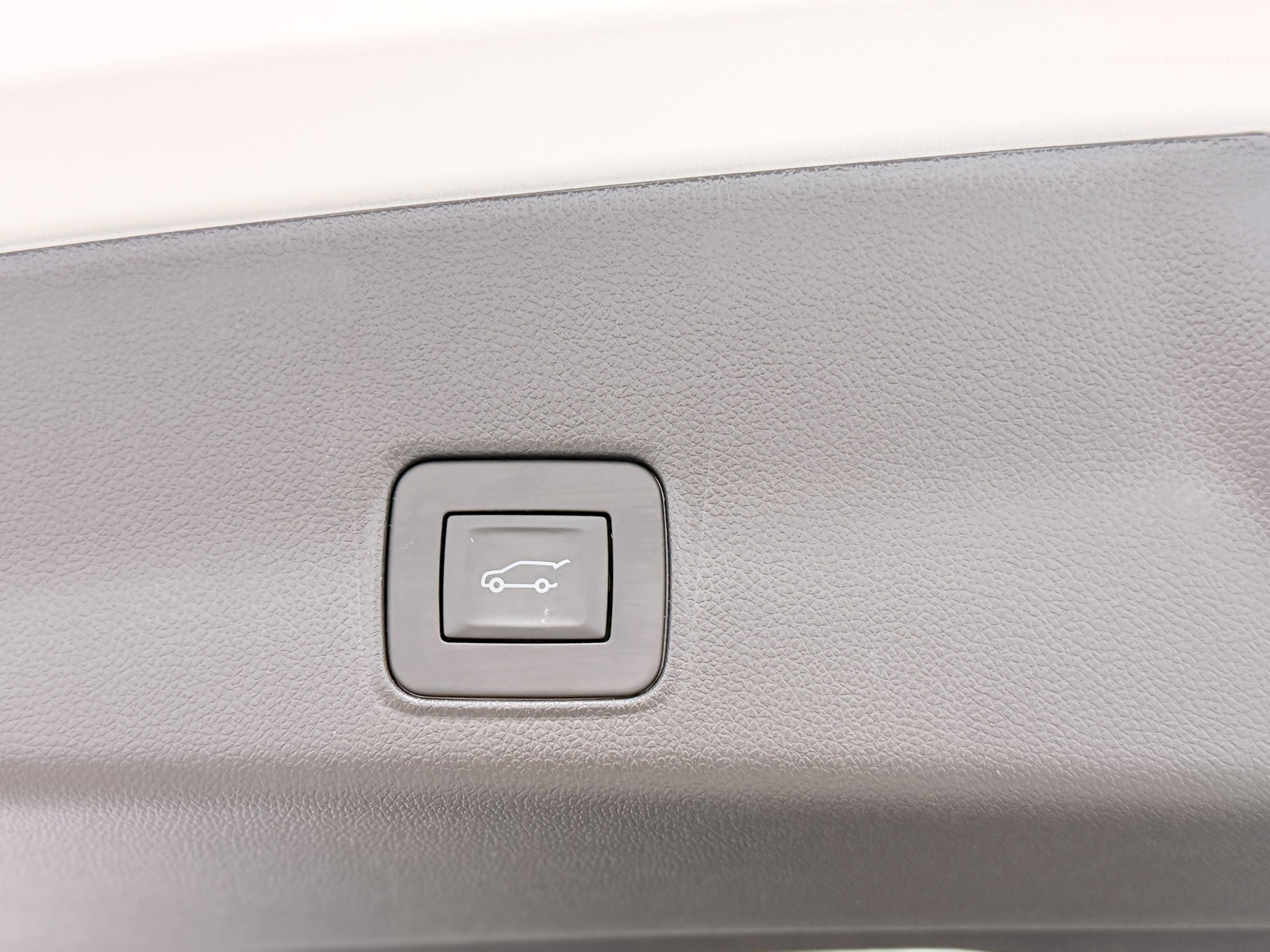 Used 2026 Chevrolet TrailBlazer LT w/ Convenience Package image 11