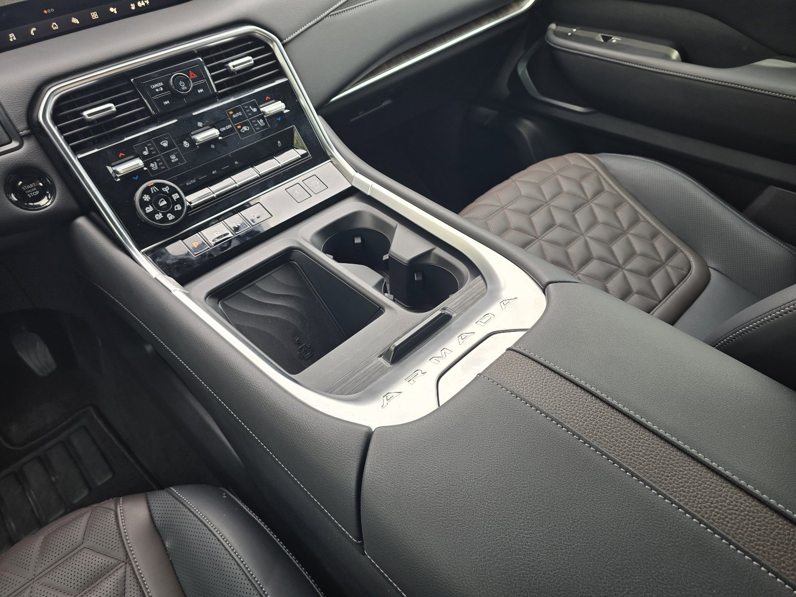 New 2025 Nissan Armada Platinum Reserve AWD/4WD image 17