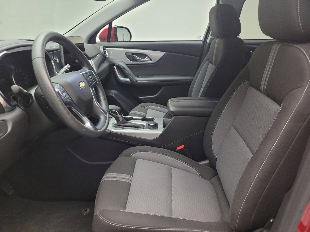Used 2024 Chevrolet Blazer LT w/ Convenience Package FWD image 17