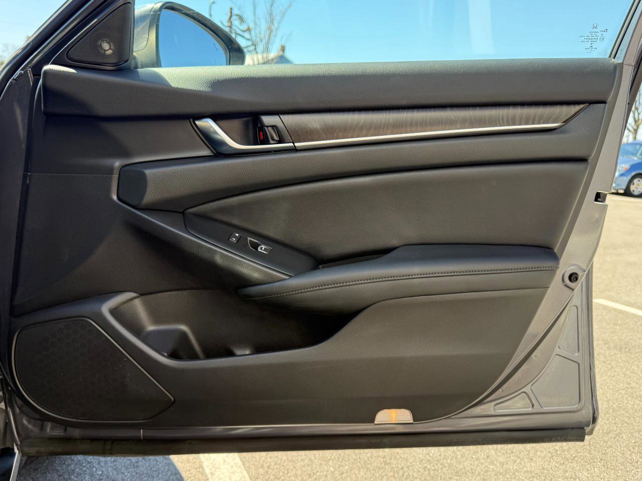 Used 2021 Honda Accord EX-L image 26