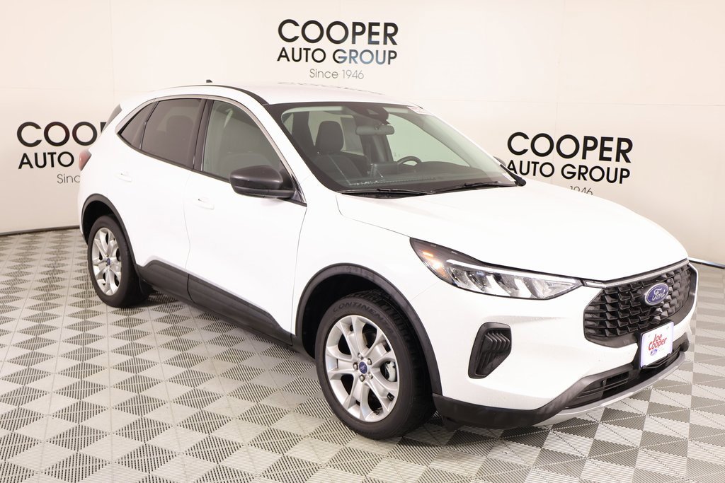 Used 2024 Ford Escape Active w/ Cold Weather Package