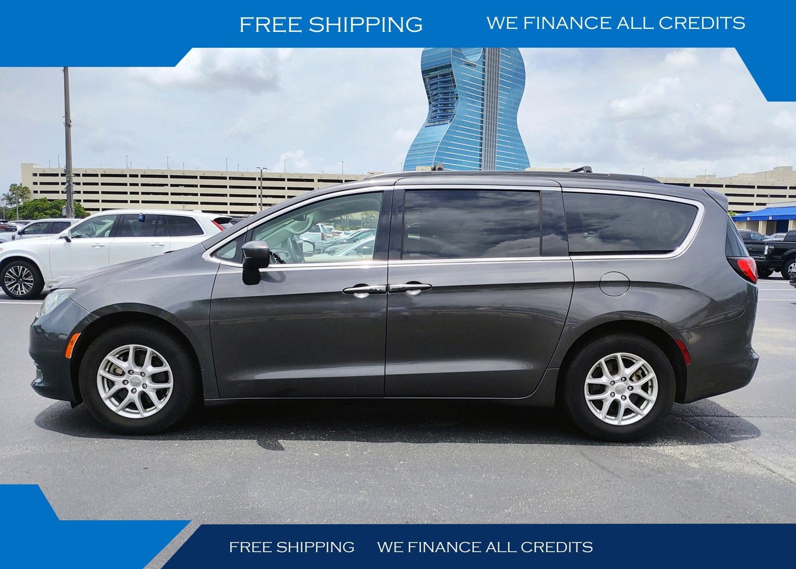 Used 2020 Chrysler Voyager Lxi