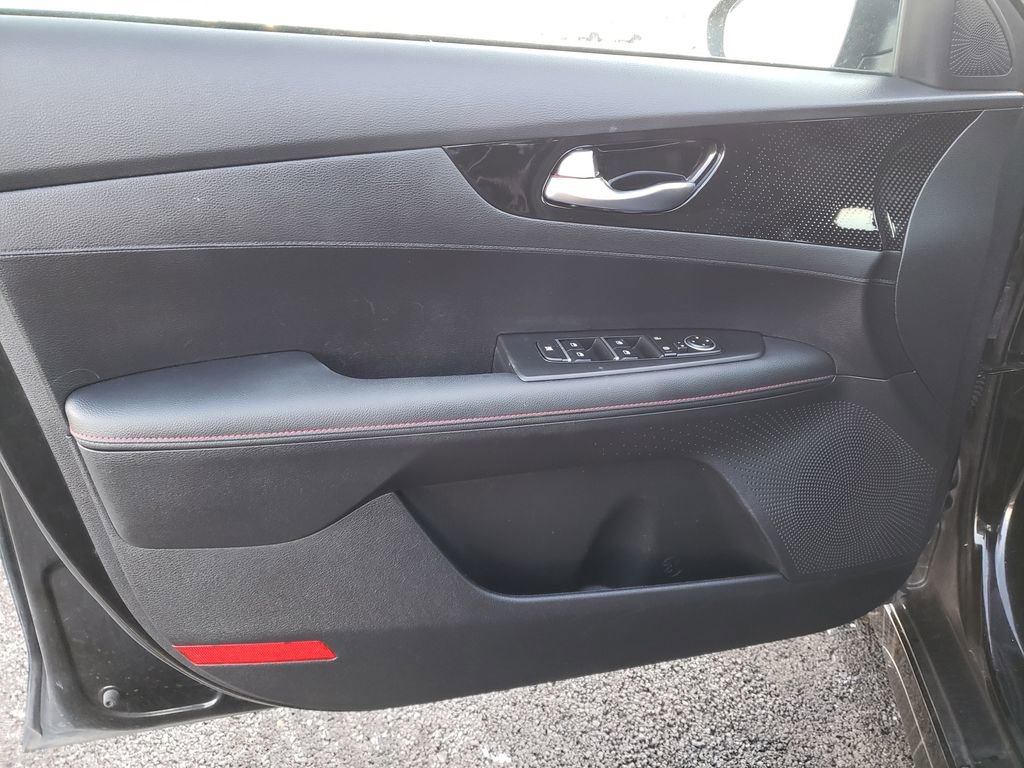 Used 2024 Kia Forte GT image 15