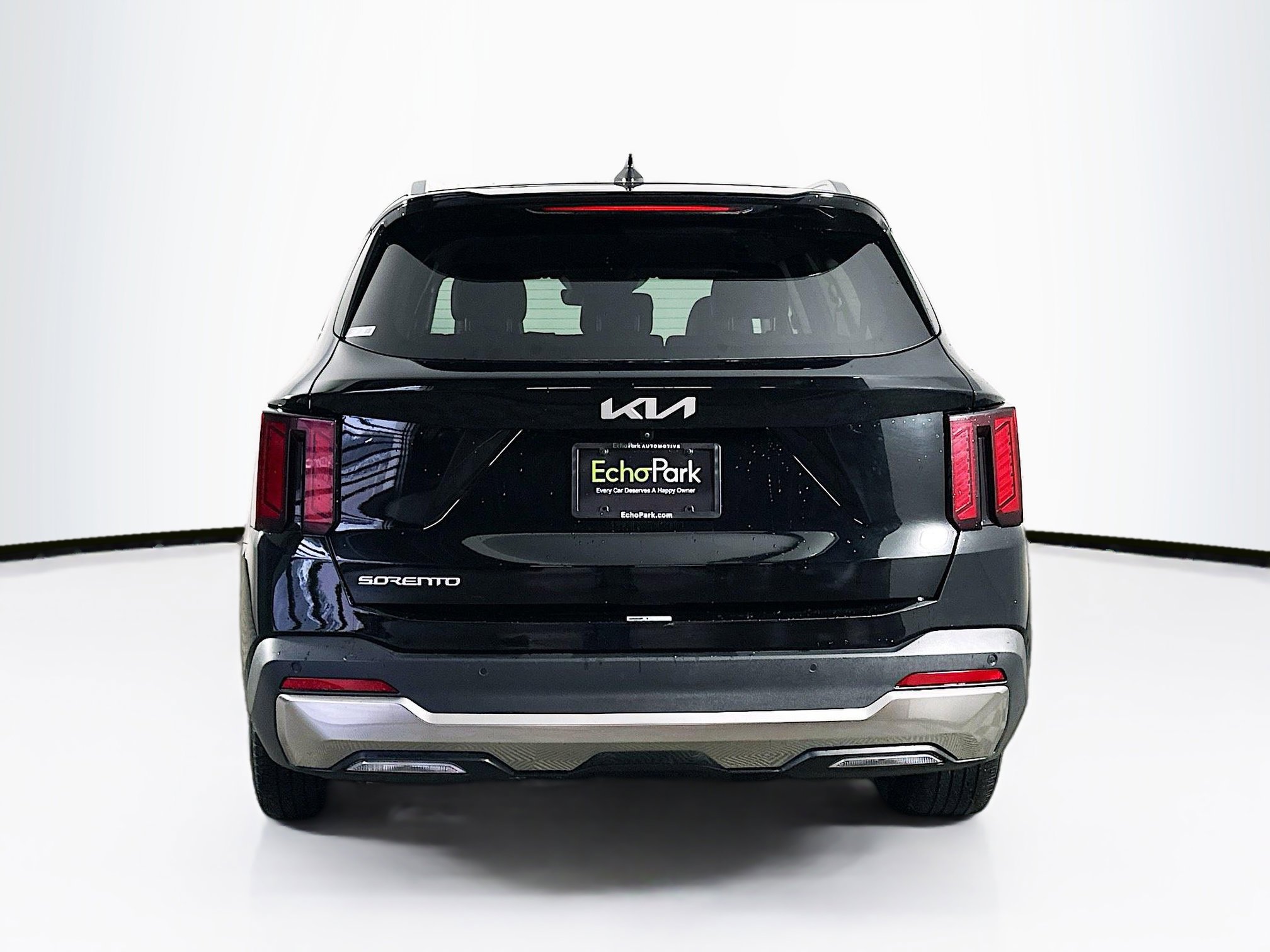 Used 2024 Kia Sorento S image 7