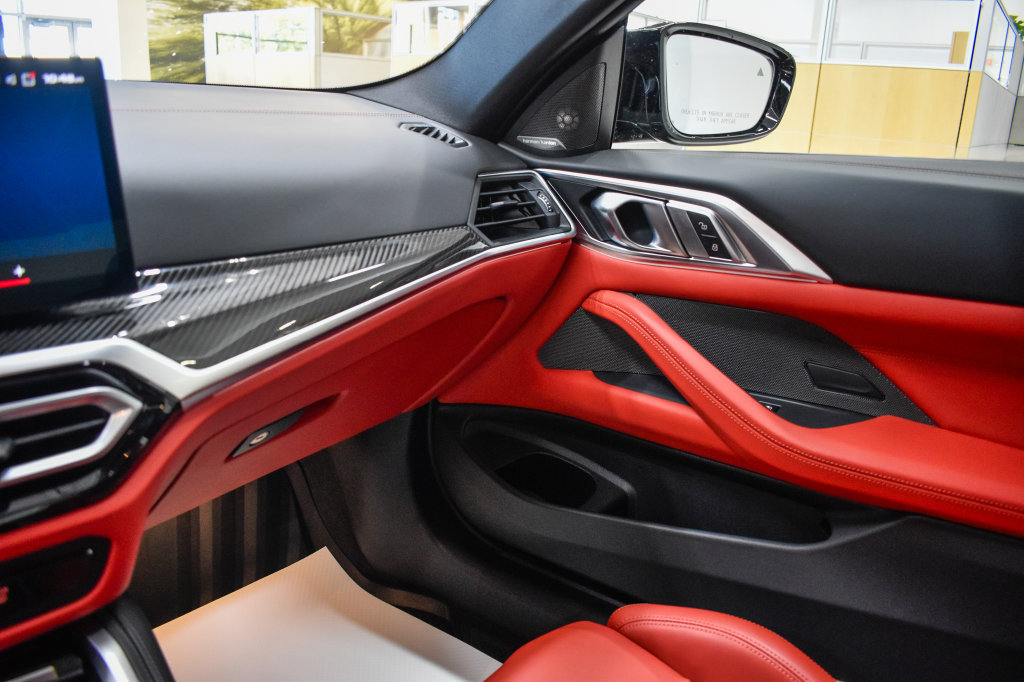 Used 2024 BMW M4 xDrive Competition w/ Executive Package AWD/4WD image 24