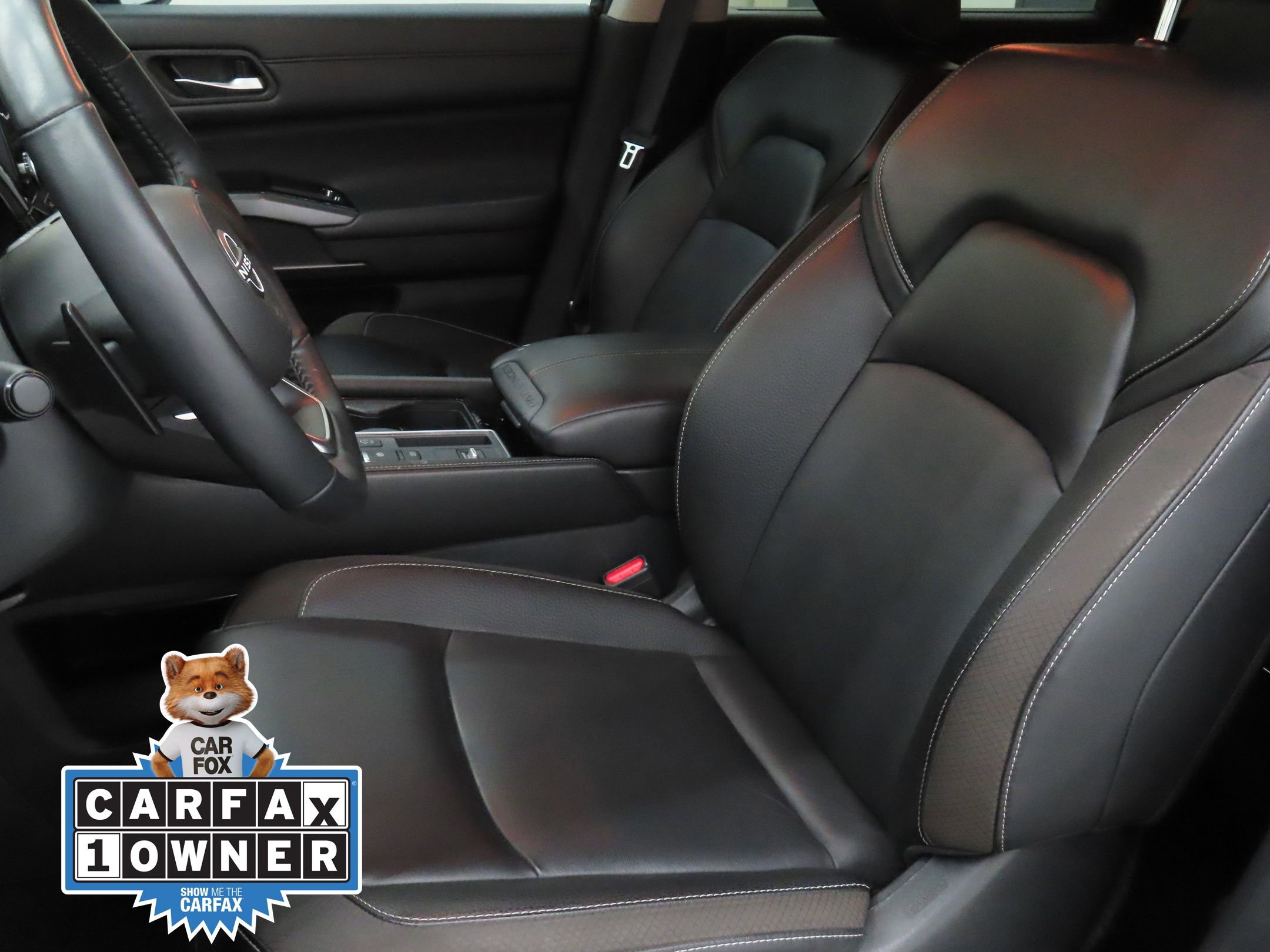 Used 2024 Nissan Pathfinder SL w/ Lighting Package (N92) image 10