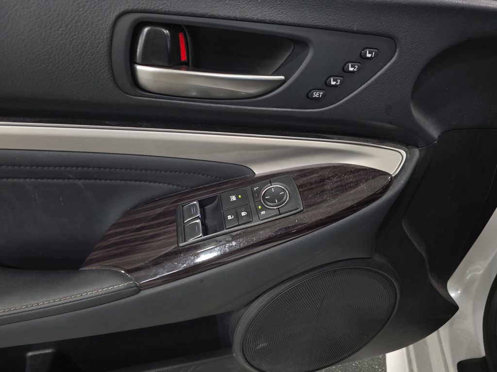 Used 2022 Lexus RC 350 w/ Premium Package image 27