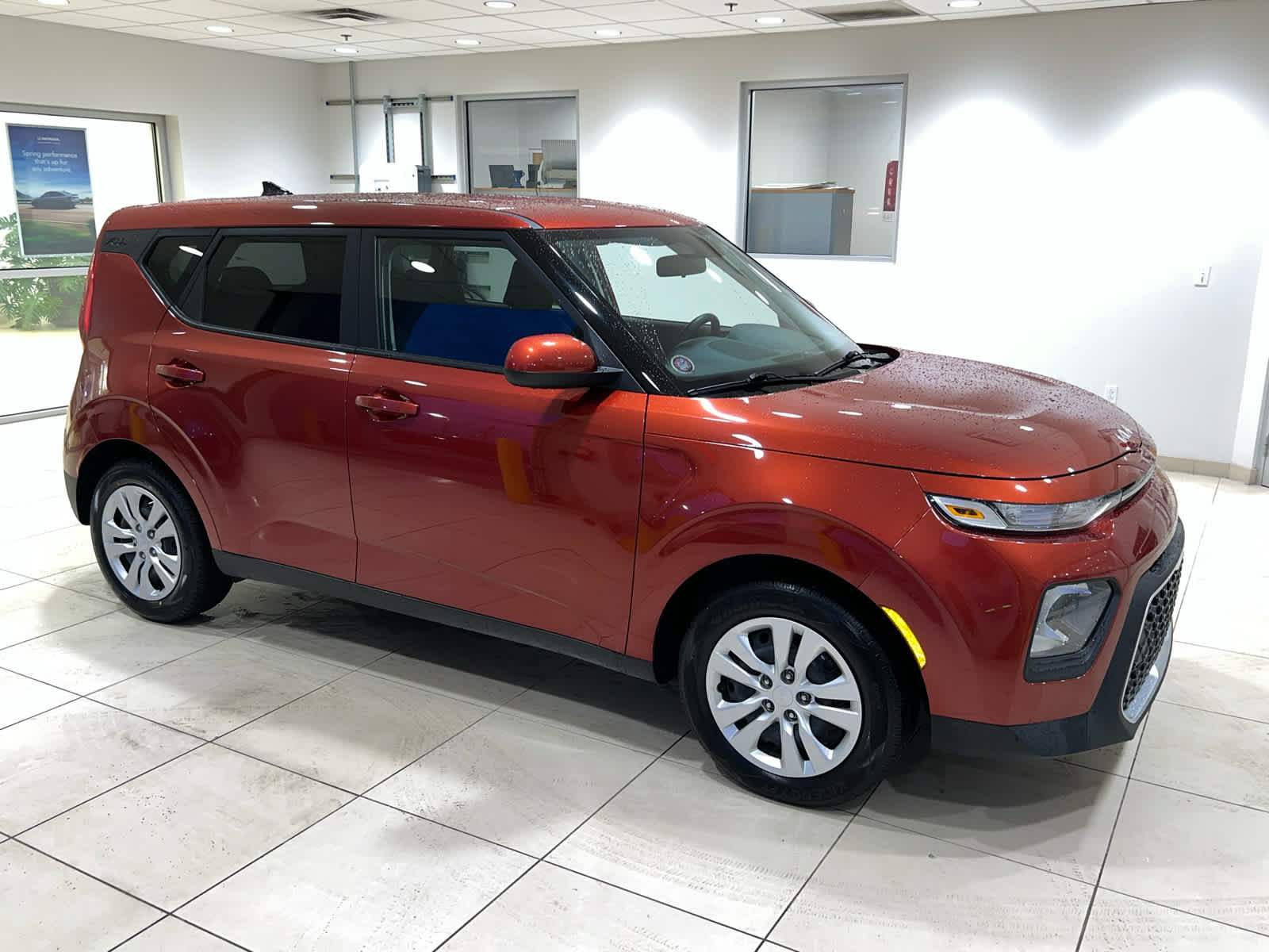 Used 2022 Kia Soul LX FWD image 1