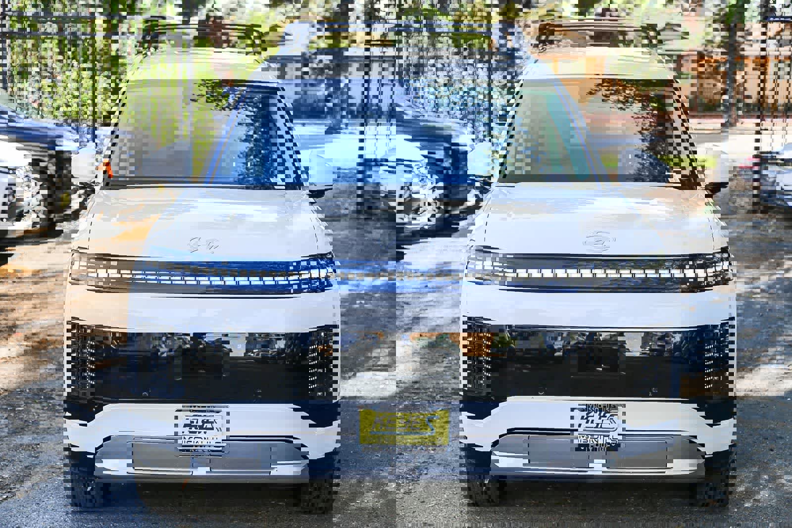 New 2026 Hyundai Ioniq 9 SEL image 2