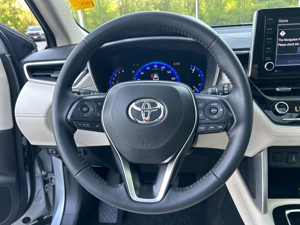 Certified 2022 Toyota Corolla Cross XLE w/ Convenience Package AWD/4WD image 22
