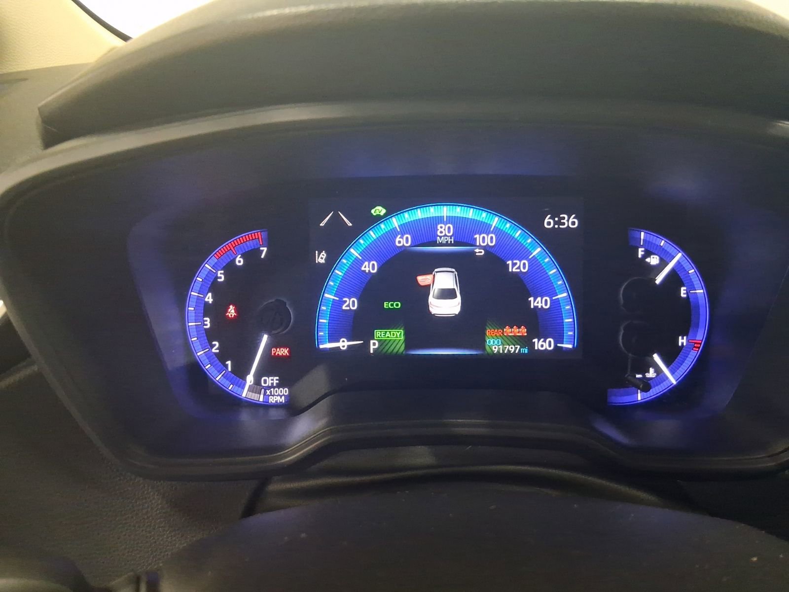 Used 2020 Toyota Corolla LE image 25