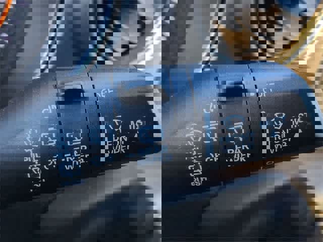 Used 2019 Jeep Wrangler Sport image 24