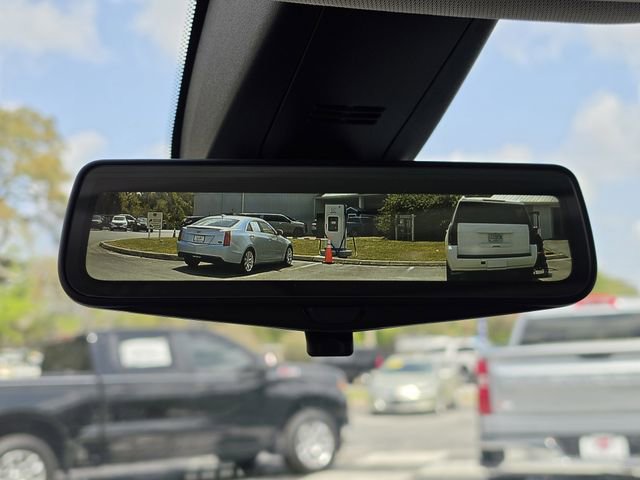 Used 2021 Chevrolet Traverse Premier image 25