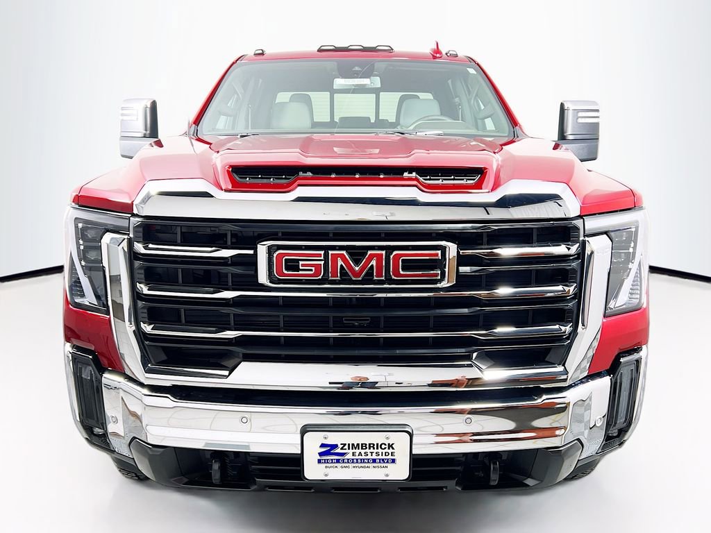 Used 2026 GMC Sierra 3500 SLT w/ SLT Premium Package image 2