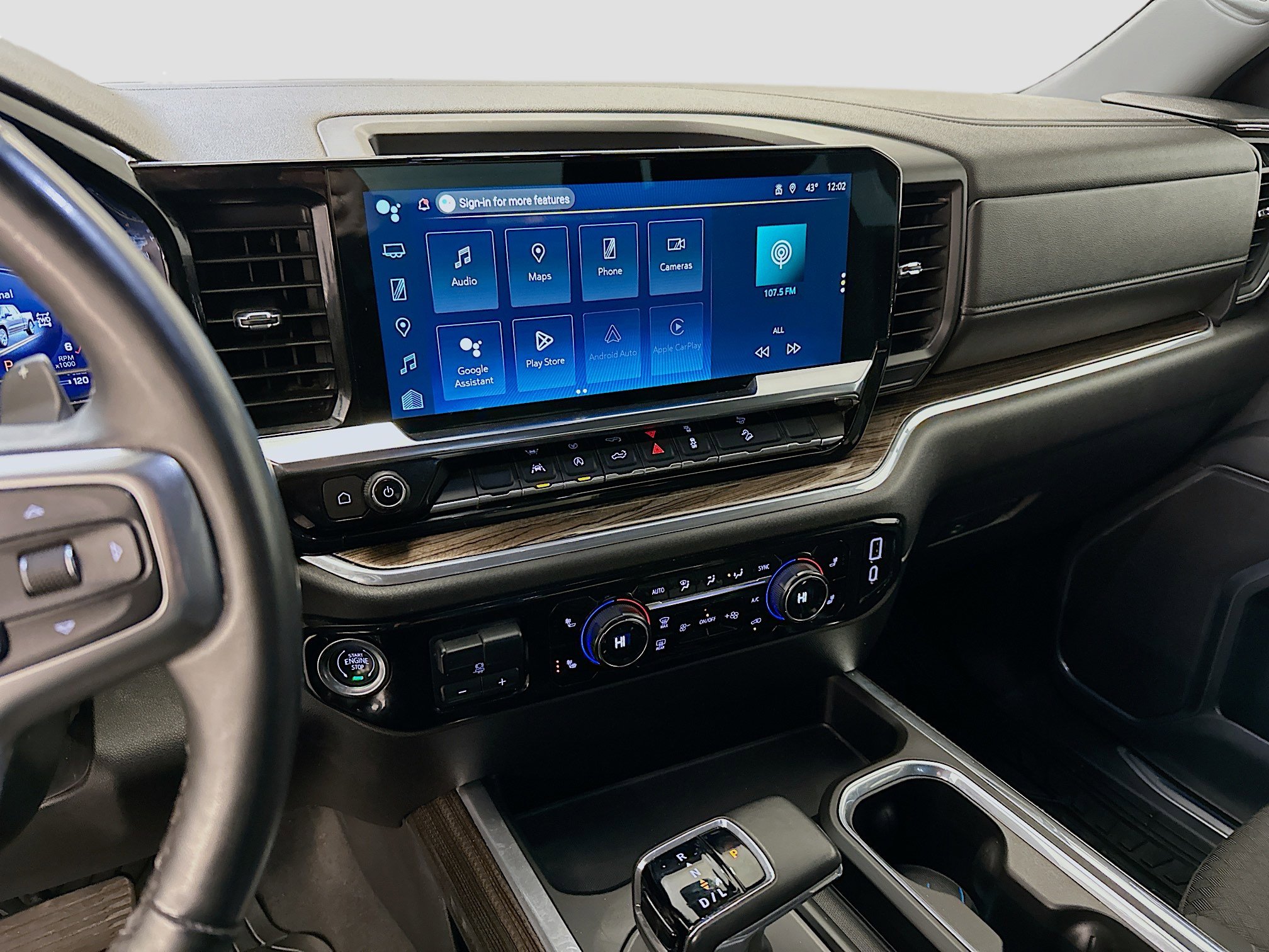 Used 2025 Chevrolet Silverado 1500 LT image 26