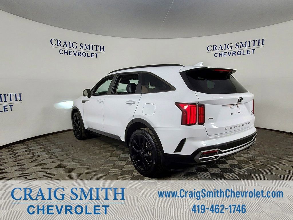 Used 2021 Kia Sorento SX image 11