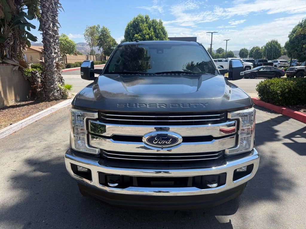 Used 2018 Ford F350 Lariat w/ Lariat Ultimate Package AWD/4WD image 3