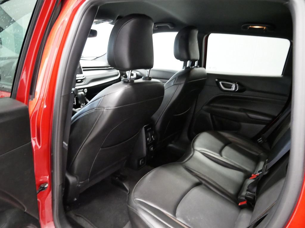 Certified 2023 Jeep Compass Limited image 24