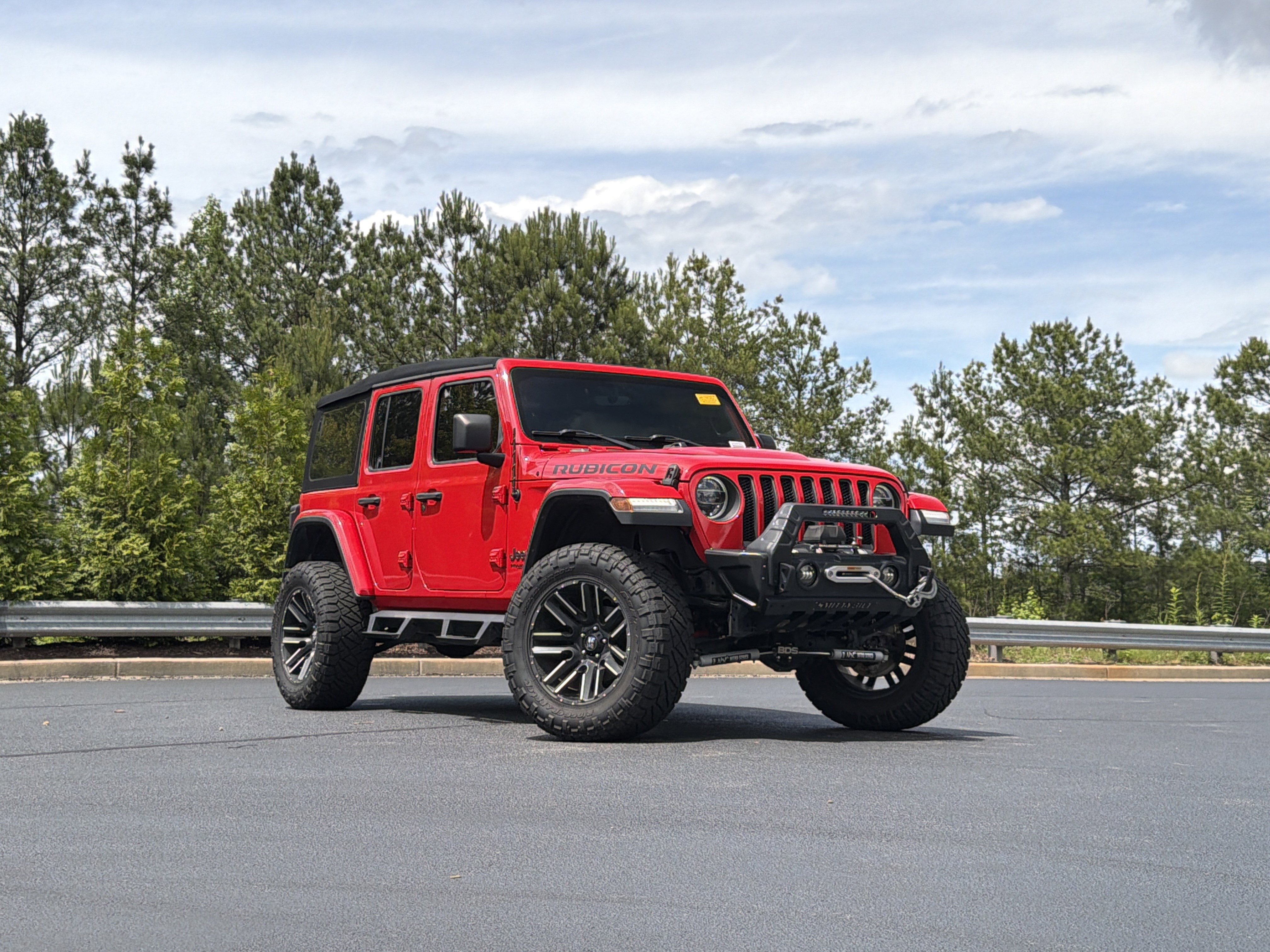 Used 2019 Jeep Wrangler Unlimited Rubicon AWD/4WD image 2