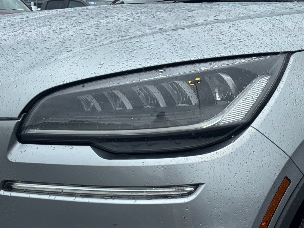 Used 2020 Lincoln Aviator Reserve w/ Equipment Group 201A AWD/4WD image 17