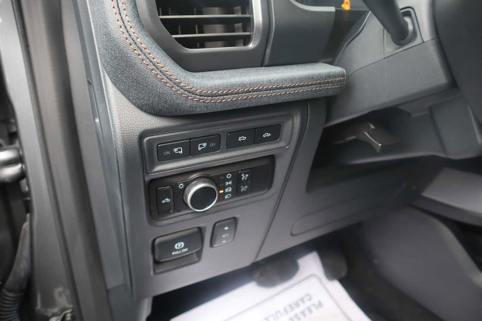 Used 2023 Ford F150 Lightning Lariat AWD/4WD image 5