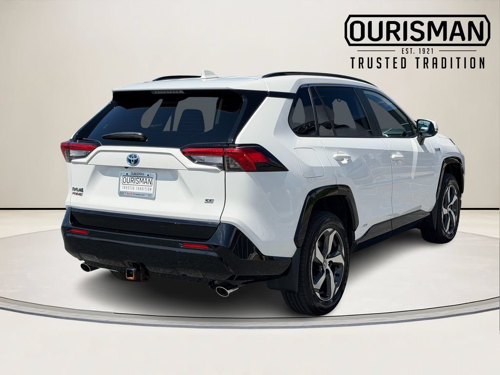Used 2022 Toyota RAV4 SE w/ Weather & Moonroof Package AWD/4WD image 7