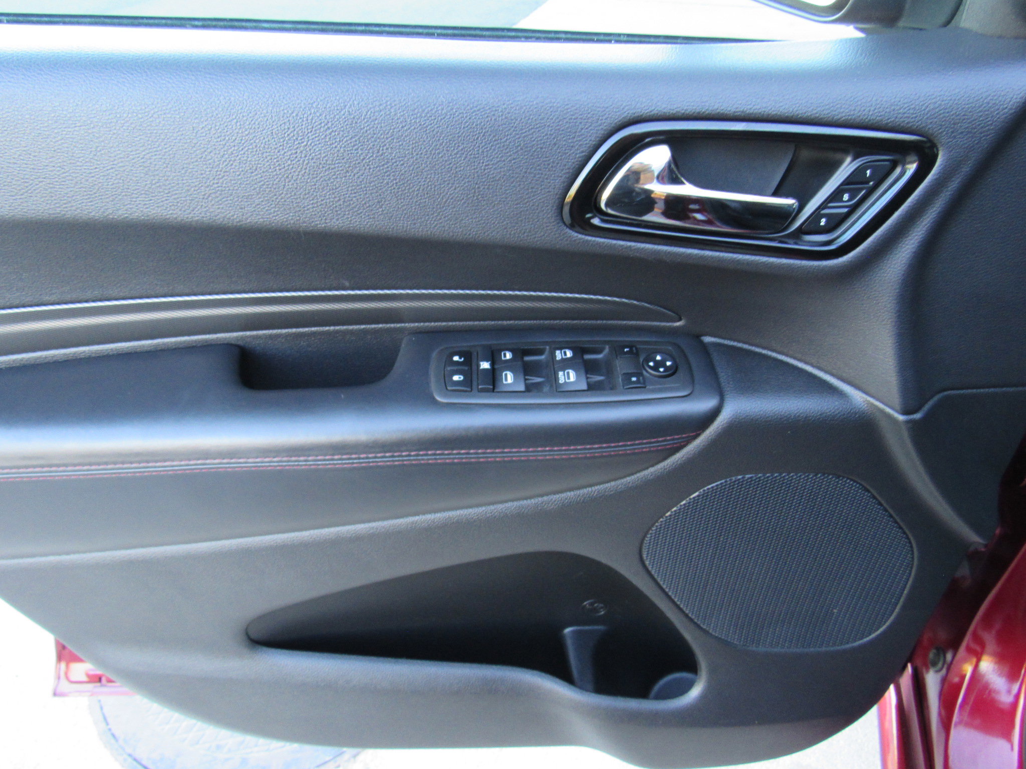 Used 2022 Dodge Durango R/T w/ Blacktop Package image 11