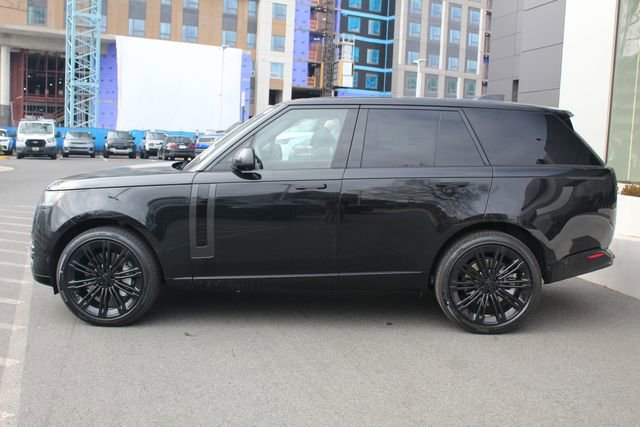 New 2026 Land Rover Range Rover SE image 6
