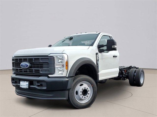 New 2025 Ford F450 XL image 1