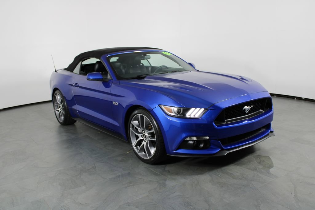 Used 2017 Ford Mustang GT Premium RWD image 12