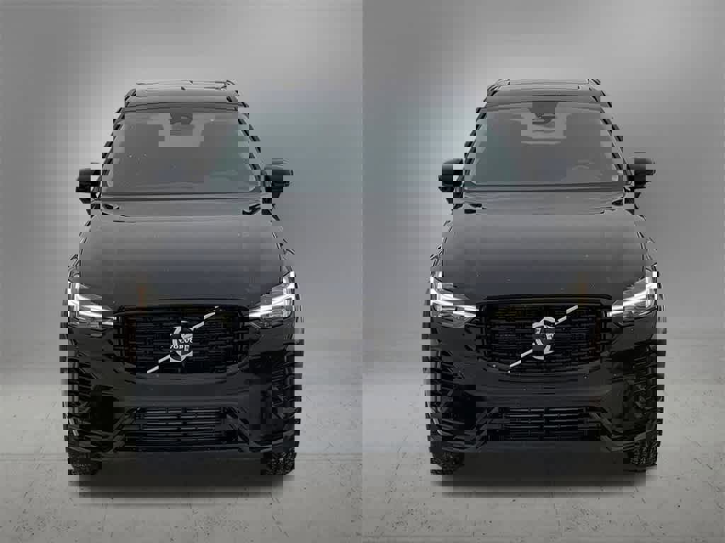 Certified 2025 Volvo XC60 T8 Core w/ Protection Package Premier image 9